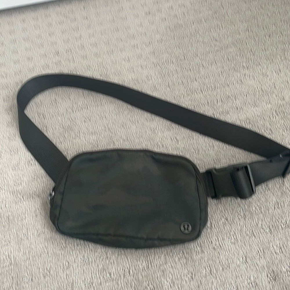 Lululemon Belt Bag